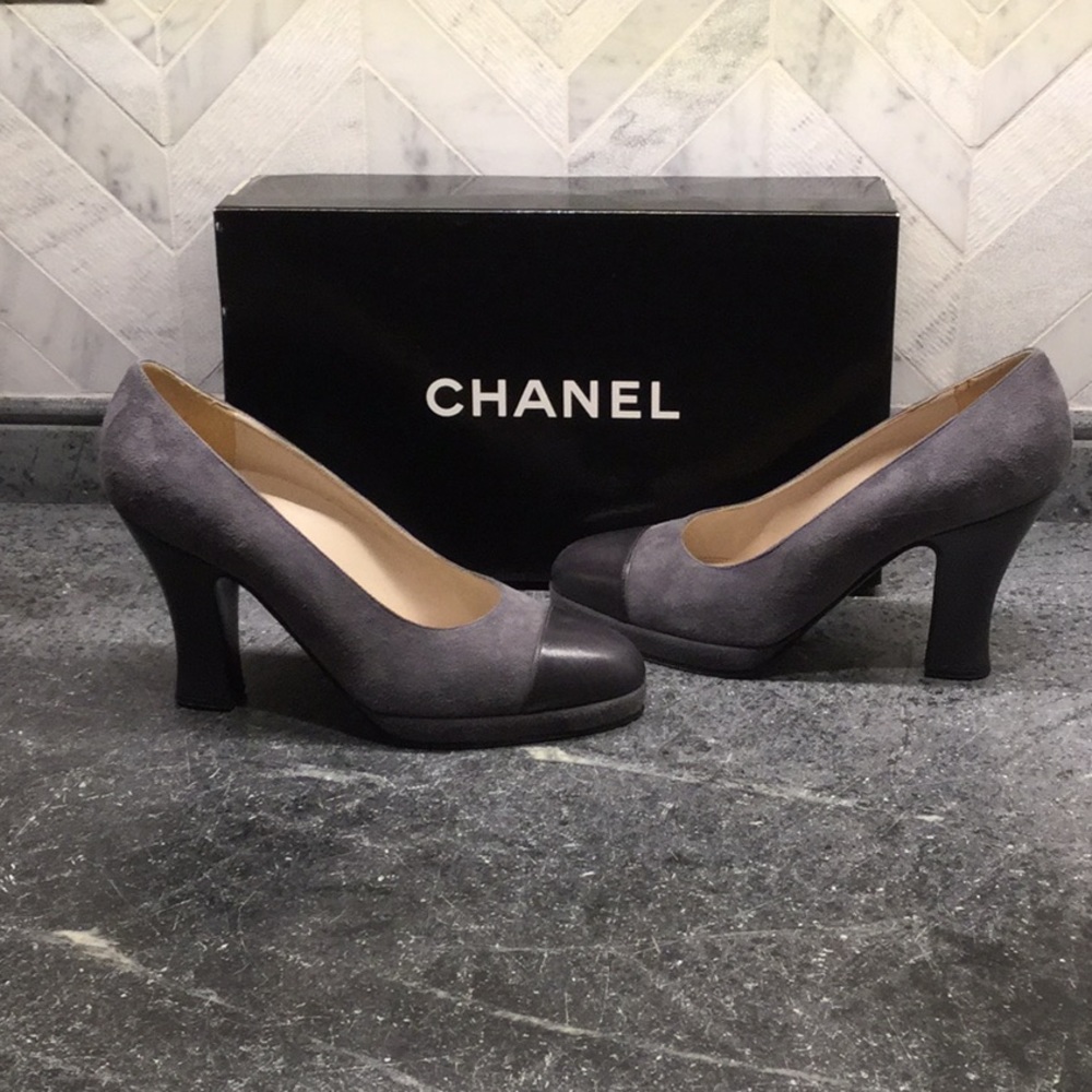 Chanel Suede Platform Pumps - Picture 5 of 6